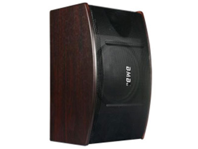 BMB DJ-65 专业音响 黑色进口手工PVC箱体，80磁6.5低音十高音x1.阻抗:8Ω. 尺寸：300× 210×170mm。
