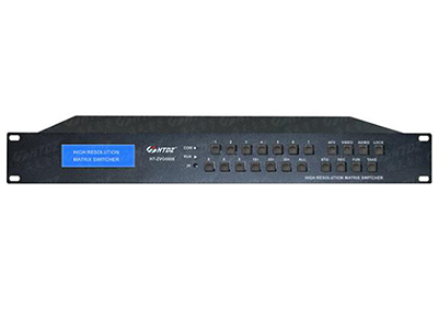 HT-ZAV0808-AV 8X8切換矩陣  ”多種切換控制方式：LAN和WAN網絡軟件控制、紅外遙控切換、面板手動操作切換、RS-232觸摸屏控制切換；
寬帶技術設計，350M（－3dB）的滿載視頻帶寬；
液晶顯示屏可顯示設備各通道的切換狀態、輸入信號特性等信息，方便切換控制；
采用容錯技術、可自我判斷故障點、啟用備用電路；
高抗干擾能力的通信接口電路，保障信號和通信的可靠性；
有黑屏功能，支持32個場景在線編程及調用；
有多組全局預置功能，有斷電現場切換記憶功能、液晶屏顯示切換信息、音視頻同步或分離切換等功能；
有RS-232通