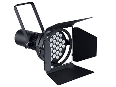 BT邦腾 ?36颗车展灯 LR-XQ005额定电压：AC100-240V/50-60Hz
功率：300W-360W
光源：10W*3额定电压：AC100-2