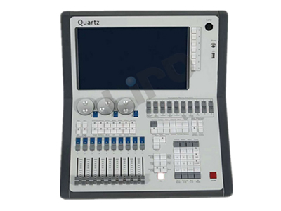 藝博 Quartz 石英 LR-MNTH007航空箱
石英控制臺，14.1英寸屏幕，9.1,10.0,10.1,11.0系統，具有ups功率。 