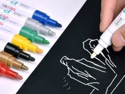 油漆笔（白色） 油漆笔（红色）
油漆笔（绿色）
油漆笔（金色）