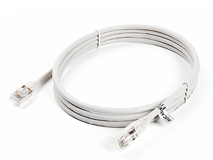 奥卡斯 CAT5E 超五类屏蔽跳线速率可达百兆，频率达100MHz