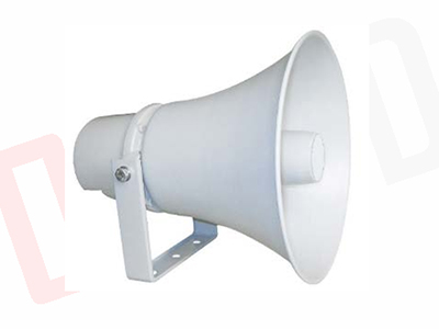 海康威视 DS-KAL4501-SHG 远程号角 功能特性：
（1）大功率防水方形大口径金属白色号角喇叭,具有卓越的语音音质和高效传声特性,传声距离远。
（2）可以防水防尘，且安装支架角度可调，可以调整声束辐射角度。
一款大功率防水防腐蚀的圆形大口径号角喇叭，具有卓越的语音音质和高效传声特性，传声距离远。适用于体育场、游泳池、展览会、工业广场等场合，适合户外全天侯使用。