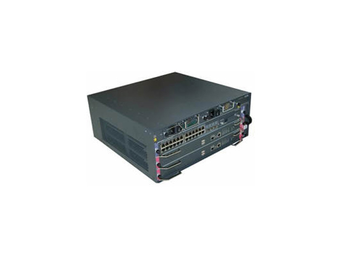 華三WX6103E槽位：3個、業務：2個；電源、主控冗余；缺省管理128個AP、最大管理3072個AP、主控帶端口：24*SFP+4*萬兆SFP+
