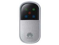 华为 E5830  设备类型：联通3G上网卡 网络类型：3G：HSUPA，HSDPA，UMTS 数据传输：下行最大7.2Mbps 上行 