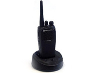 摩托罗拉GP3688 手台 通讯频道：16个 频率范围：403-440MHz/438-470MHz 