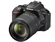 尼康D5500(18-140)单反相机画幅：APS-C画幅  像素：2000万-3000万  用途：人物摄影，风光摄影，高清