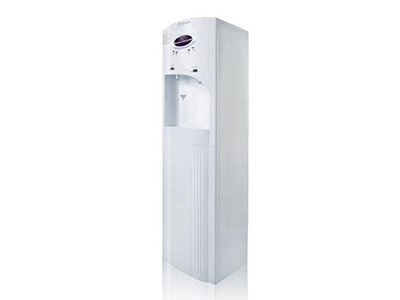 浩泽 JYZ-A1XB-A5  额定电压：220VAC
额定功率：600W
额定频率：50HZ
热水制水量：4L/h
冷水制水量：0.7L/l