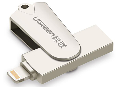 US226    Lightning+USB2.0 TF读卡器            吸塑包装









