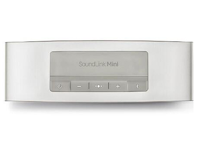 BOSE Soundlink Mini II蓝牙无线音箱 银白色    ”供电方式内置锂电池
接口 3.5MM音频插口 蓝牙连接”
