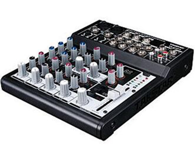 得胜 XR-210FX 十路调音台 先进的电路设计和高品质的电子元件，噪音低、失真度小、动态范围宽、抗干扰能力强
• 麦克风通道具有高频(HI) 中频(MID) 低频(LOW)三段EQ调节功能，有效改善音色
• 麦克风通道具有信号过载指示功能( Clip)以及80HZ低频衰减(LOW CUT)功能