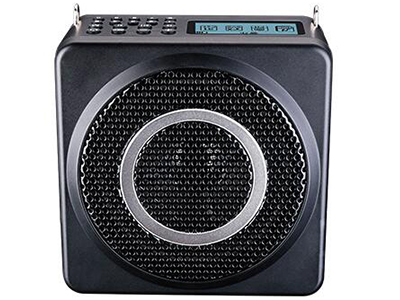 得胜 E260W 2.4G无线领夹扩音器 采用PO2数字功率合成技术，提供高达18W的音频功率输出
• 支持U盘、TF存储卡上的多媒体音频文件播放，并支持歌词同步
• 1.8寸LCD显示屏，直观掌控播放状态