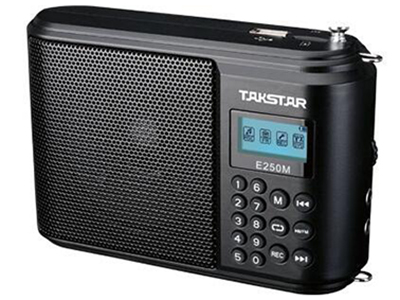 得胜 E250M 教学/导购扩音器  采用PO2数字功率合成技术，提供高达10W的音频功率输出
• 选用稀土材料扬声器，重量更轻、音质更好、声音更大
• 支持U盘、TF存储卡上的多媒体音频文件播放，并支持歌词同步
• 1.2寸LCD显示屏，直观掌控播放状态