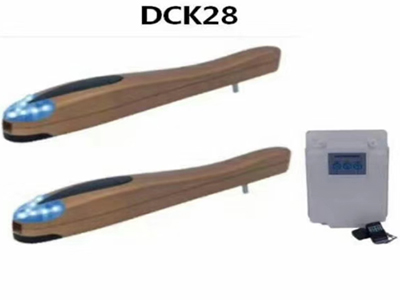 DCK-28直臂推桿式開門機 最大門寬：2.5m                                                最大門重：300kg                                              電源(V/HZ)：AC120V/220V-240V      50/60HZ                  電機電壓：24VDC                                           電機功率:80W                        