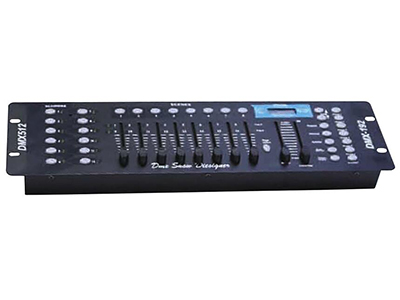 YG-DMX 192控台  外置电源变压器标准DMX512信号MIDI IN/OUT, 内置MIC声控输入，
8路/192个DMX通道输出，可控12支电脑灯（每路16个通道）。
30个软件程序库包含240组预设场景，每组场景8组场景。
6个可编程预设程序，任意调用场景以及场景切换。
编程迅捷，带记忆本，液晶显示，操作方便。