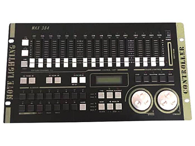 YG-MAX384 MAX384控台  DMX512/1990标准，384个DMX控制通道，光电隔离信号输出。
同时控制最多30台电脑灯，每灯最大32个控制通道，使用动态灯址设置。
内置图形轨迹发生器（SHAPE）,方便用户对电脑灯进行
图形轨迹控制，如画圆、渐变圆、线条、8字波浪等多种效果。
图形参数（如：速度、大小、展开、方向）均可独立设置。