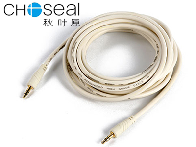 秋叶原 音视频线白色1米 Q560BT1