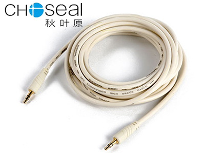 秋叶原 音视频线白色3米 Q560BT3