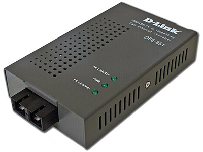 D-Link DFE-851  1口100Base-TX 至 100Base-FX百兆以太网光纤转换器，简易版,单模, SC接口, ≤15Km，波长1310nm