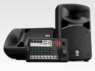 雅马哈  STAGEPAS 400BT/600BT 便携式扩声系统 全新的 STAGEPAS 400BT 以及 600BT是STAGEPAS 400i 和 600i便携式扩声系统的继任者。新型号搭载了无线蓝牙音频功能，为您的便携式扩声系统增添了更大的灵活性。