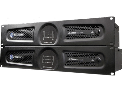 皇冠  影院功率放大器 XLC 2500 2Ω双通道(每声道) 775W，4Ω双通道(每声道) 5OOW，8Ω双通道(每声道) 3OOW，8Ω桥接 1OO0W；XLC系列功放与JBL影院扬声器和Crown CXM2000搭配使用