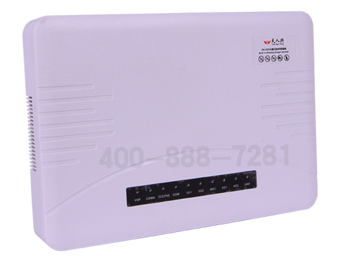 ZM-505K新款手机信号屏蔽器 会议信号屏蔽器1、全部由贴片元件和集成电路组成，具有性能先进，安装使用简单等特点。
2、工作稳定可靠，是加强信息稳定，保证产品生产和保护环境，理想的可信赖的产品。
3、有效屏蔽CDMA/GSM/DCS/3G/4G/WIFI/VHF/UHF等移动信号。
4、不影响其它电子设备正常工作。
5、一般情况下离基站200米以外的地方使用效果更佳。
6、接通电源即可稳定工作。
7、缓启动电路设计可避免机械开关产生的打火现象。
8、有效屏蔽半径：1-25米。
9、带有底座和1.5米电源线，可以方便的摆放在桌面上。