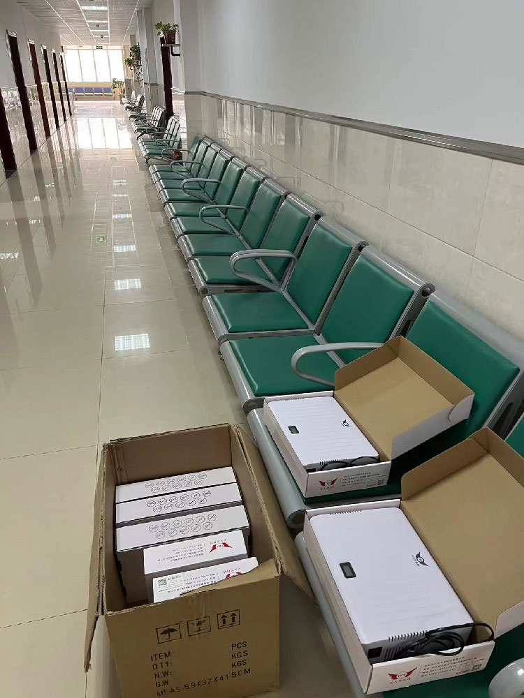 郑州大学**人民医院航空港院区天人兴手机信号屏蔽器机, 器型号:ZM-1008D