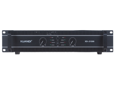 XUANDI炫笛：XD-21200,输出功率:（8Ω） 2x1200W                                         输出功率:（4Ω）2x2000W  输出功率:8Ω桥接 1600W 频率响应:20Hz-20kHz ±0.3dB   输入灵敏度:0.775V/1.0V/1.4V  信噪比:（A计权） 108dB  最低负载阻抗:(单个通道)>4Ω      输入阻抗:(平衡):20kΩ (不平衡):10KΩ      正常功耗:220x1.6A    阻尼系数:>500@1KHz     300@/8Ω 总谐波失真:30V/uS      机身高度:2U     电源要求:AC 220V±10%  50-