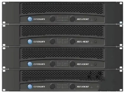CROWN  （皇冠）型号：XLS202D/XLS602D/XLS802D 额定满载输出功率表 XLS202 立体声8Ω280W 4Ω 430W ---  桥接8Ω860W    注:　1)　在 220V/50Hz 电源条件下实测功率输出 技术指标: 输入灵敏度 4Ω负载满功率输出时为1.25V（RMS有效值） 频响特性（1W） 22Hz-20kHz，+0dB，-0.8dB 号噪声比（20Hz-20kHz） A计权，满功率输出>98dB 不计权，满功率输出>93dB 总谐失真（THD） 0.3%（－40dB） 阻尼系数（8Ω） 10Hz-400Hz：>200 通道间串音 1kHz：-76dB；20kHz：-58dB 输入阻抗 平衡输入20kΩ；不平衡输入10Ω 负载阻抗 立体声输出时，每信道的额定负载阻抗为2Ω-8Ω 桥接单路输出的额定负载阻为4Ω-8Ω 电源电型和频率 100V-120V交流电50Hz/60Hz 220V和230V-240V交流电50Hz/60Hz 产品规格: 控制 ?电平控制 两个前面板旋钮电平控制器,每个通道一个 ?电源 前面板开关,IN的位置为接通 ?熔断器 后面板熔断器作为过载保护 ?模式转换 后机板转换拨档,选择双通道或单排通道桥接   指示器 ?电源指示器 兰色LED,指示功放电源接通 ?信号指示器 两个绿色LED,每通道一个,通道输入信号超过-40dB时点亮 ?削波指示器 两个红色LED,每通道一个,通道输出过载时点亮 ?故障指示器 功放保护模式时,2个红色LED点亮,功放电源开关刚接通时,LED也会短暂点亮   输入/输出 ?输入连接器 每通道1个,在后面板上,3脚XLR连接器 ?输出连接器 两个4蕊扬声器Speakon?输出连接器,与2蕊或4蕊扬声器Speakon?插头连接.上面的扬声器输出连接器连接两个通道输出,因此它可用作单声道桥接输出,或作为多对扬声器连接的立体声输出.后面板上每通道都设有一对插接件接线柱.   保护 XLS系列功放提供很多可靠的保护和故障诊断能力 包括输出电流限制,防直流输出保护,熔断器和过热保护等   结构 通风散热,空气流从前面板流向后面板   风冷散热 具有强制风冷的内部散热板可均匀的散热.每台需要流动的空气容积为2.27M3   体积 EIA标准19英寸(48.3cm)机架安装宽度,3.5英寸(8.9cm)高和15.2英