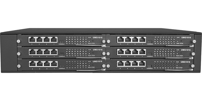 UC500H采用2U高度的机箱设计，增加了体积的同时，确实也增加了更多的灵活可变的配置，灵活多变的接入方式和接入数量，UC500H同时支持模拟、数字、无线、IP等多种接入，可以适应更多的应用场景，给客户带来更方便、快捷的组网形式，具有更高的用户体验