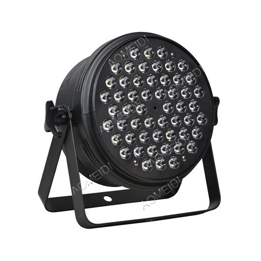 LED扁帕灯（54*3W）技术参数  电压/频率：AC100-240V，50-60Hz。  额定功率：180W。  光源：54颗高亮度大功率3W LED。  灯泡使用寿命：约6万小时。  颜色：RGBW混色，颜色鲜艳，色彩丰富亮丽，可以组合出16，777，216种颜色变化。  透镜角度：25°，可选配45°。  控制通道：7CH。  运行模式：声控，自走，主从，DMX512。  显示界面：数码显示。  调光：0-100%线性调光。  频闪：1-13次/秒。  灯体设计外型采用高强度压铸铝结构设计，超大散热片+灯体散热，有良好的散热性能。  工作环境温度-20~45℃。