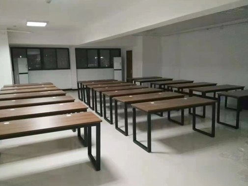 中鑫 办公家具
