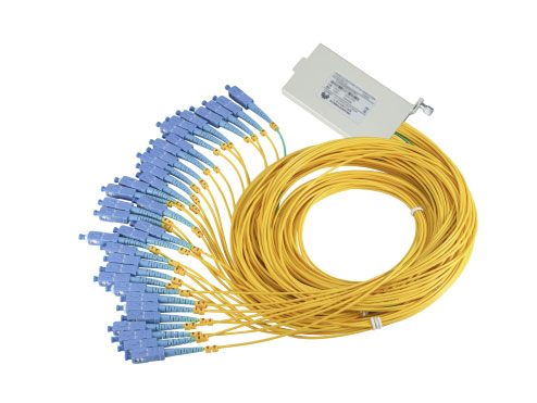 华为坤灵  ODN SPL2605 盒式封装光分路器-2:32。SPL2605可以独自集成于FDT或者FAT中，也可以封装于托盘式分光器SPL9201中用于ODF和FDT中实现分光功能