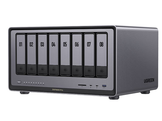 绿联  DPX8800 Pro采用12代Intel 酷睿i7-1255u处理器，是一款8盘位存储设备，最高支持184T超大存储空间，前置配备了两个雷电4接口和SD 4.0卡读卡器，以及USB 3.2 Gen 2高速端口