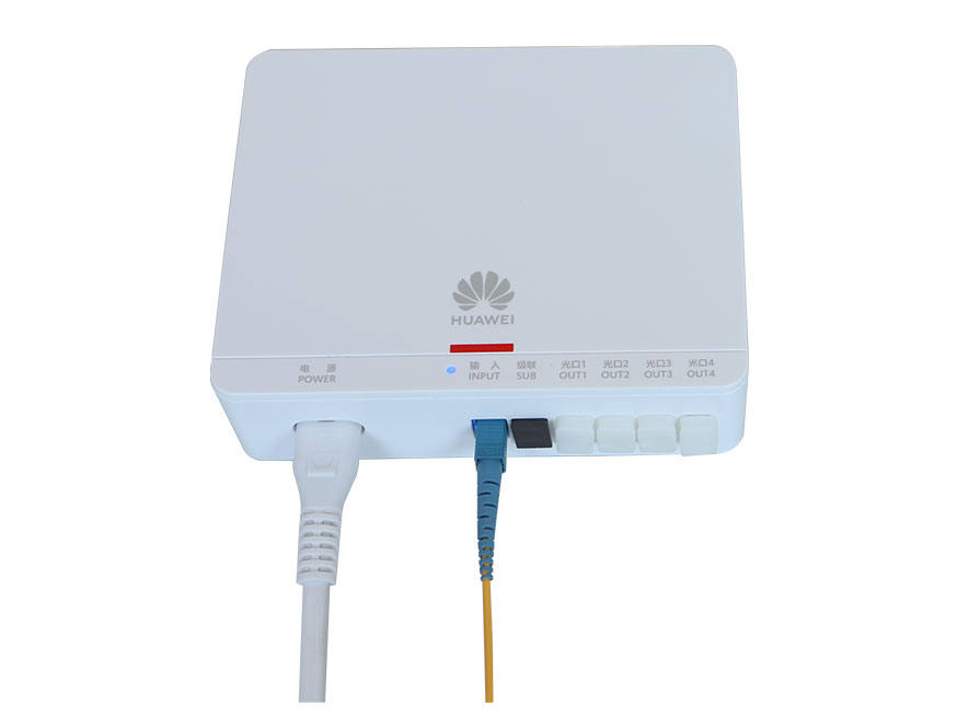 华为  光插座ATB3124-S-4 -XC 分光比1：5等比 In-1*SC/UPC Out-1*SC/UPC+4*XC/UPC(PoF) 220V供电